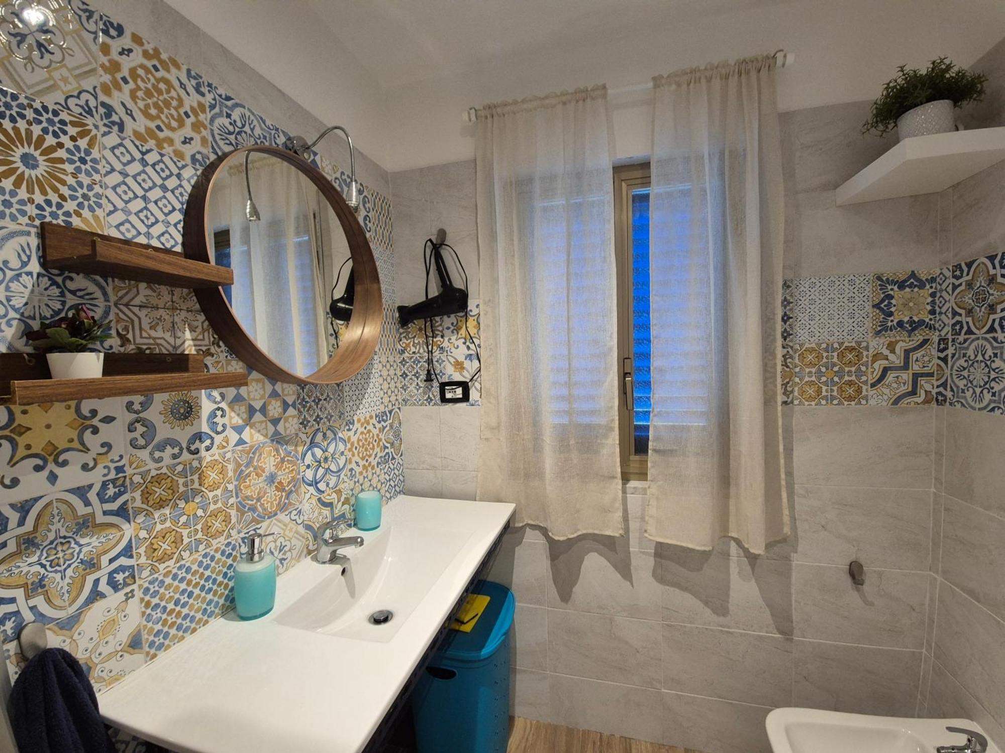 Vietri Casa Vacanze Smeralda Amalfi Coast מראה חיצוני תמונה